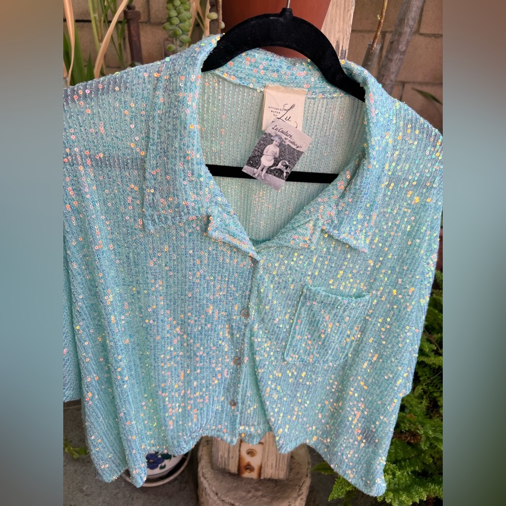 Chic Sparkling Women's Blue Button Down Shirt